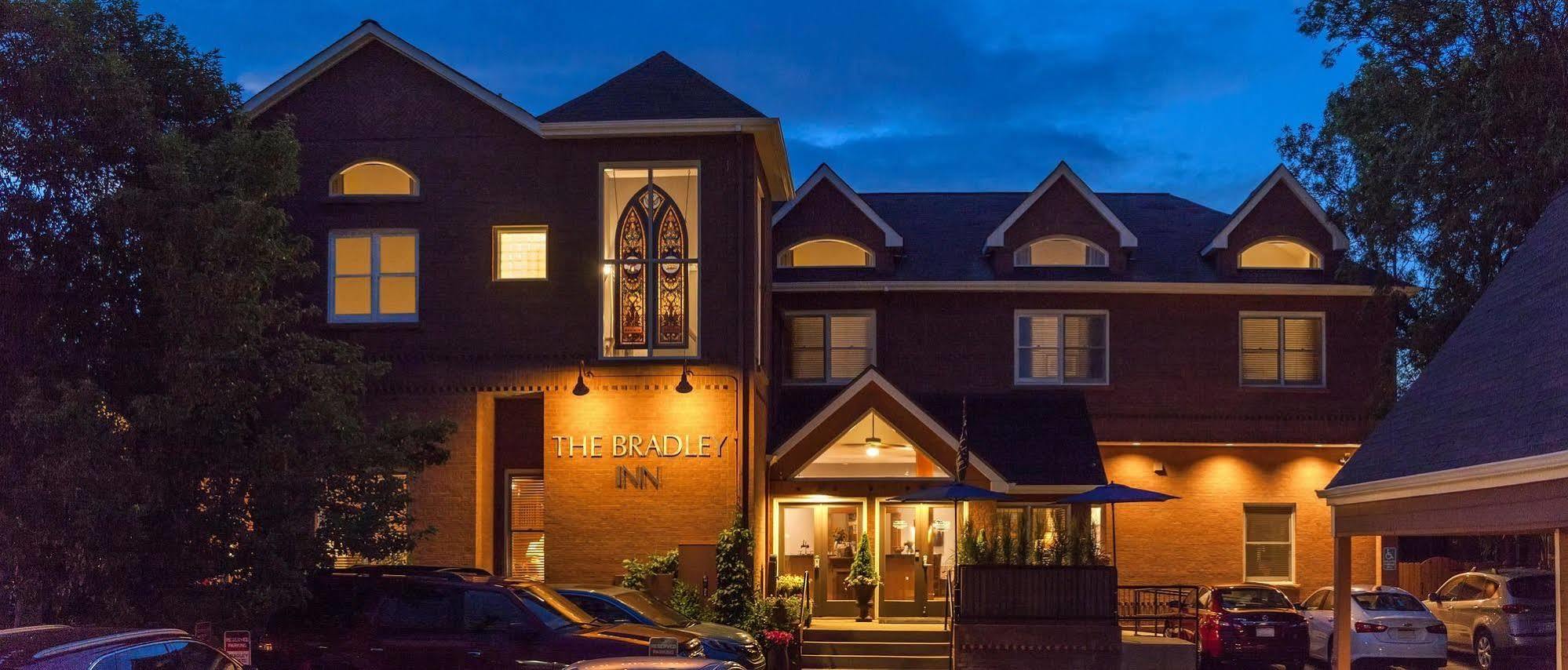 The Bradley Boulder Inn Buitenkant foto